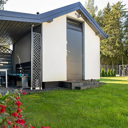 Pod Sosnami بيت للعطل *