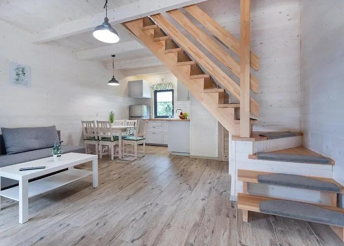 Pod Sosnami * Jarosławiec