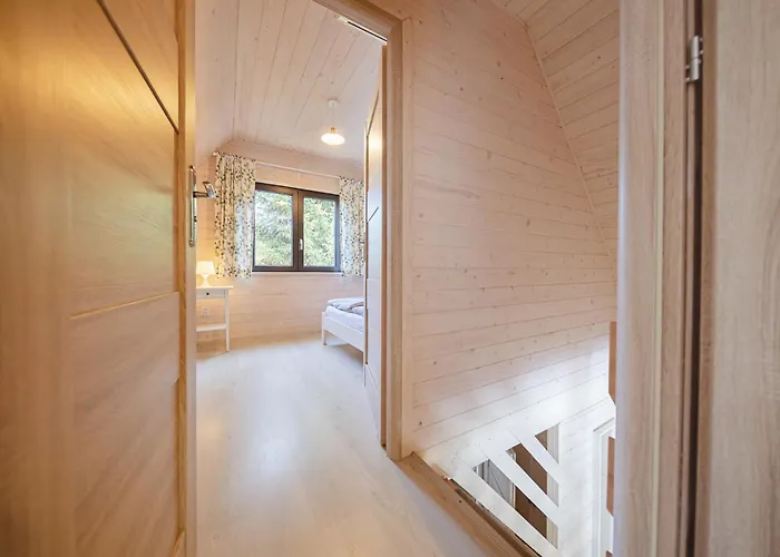 Pod Sosnami * Jarosławiec