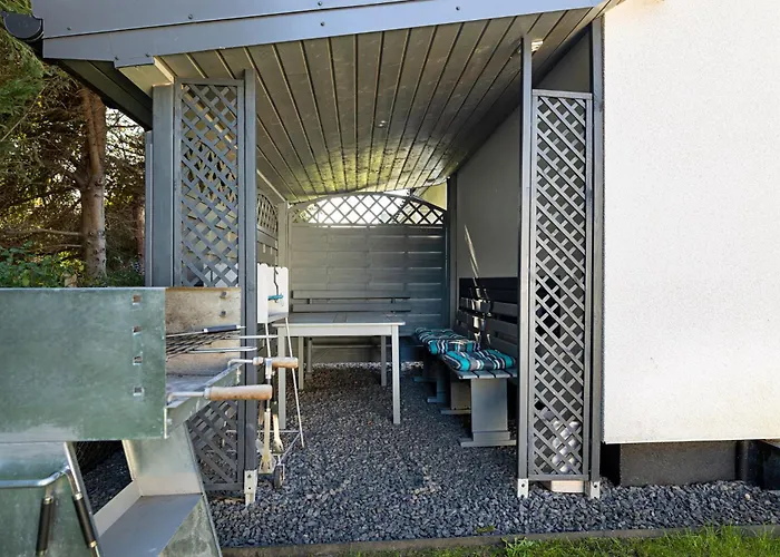 Pod Sosnami Prázdninový dům Jarosławiec